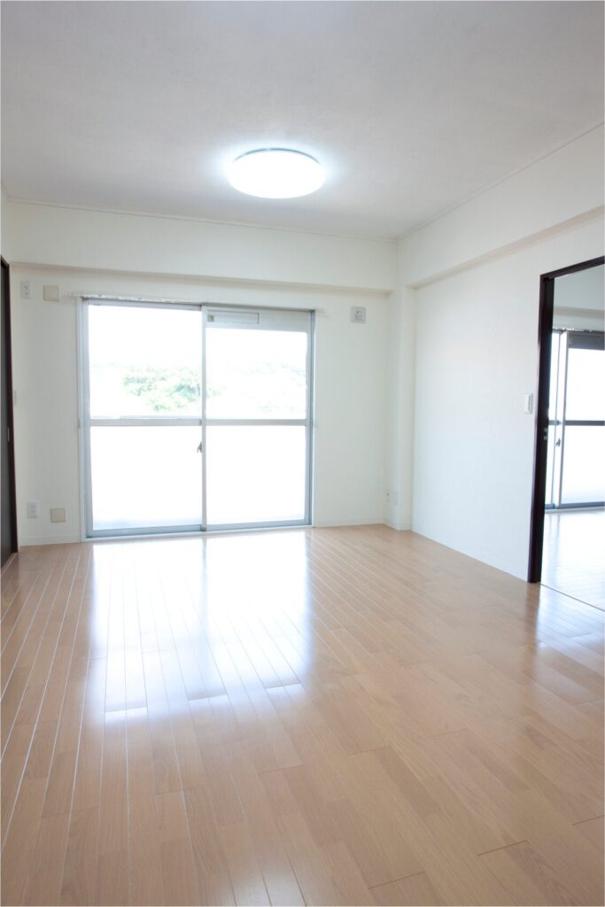 東京都・光をひと部屋おくまで届ける、マンションのLDKリノベ（デモ） 施工後